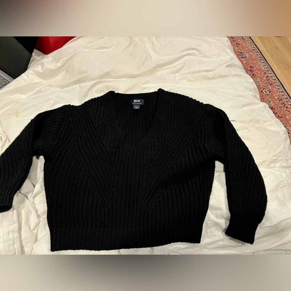 Black Vneck cotton sweater